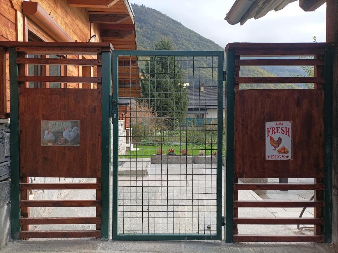 Joli Appart Terrasse Et Jardinet Albertville Exterior foto